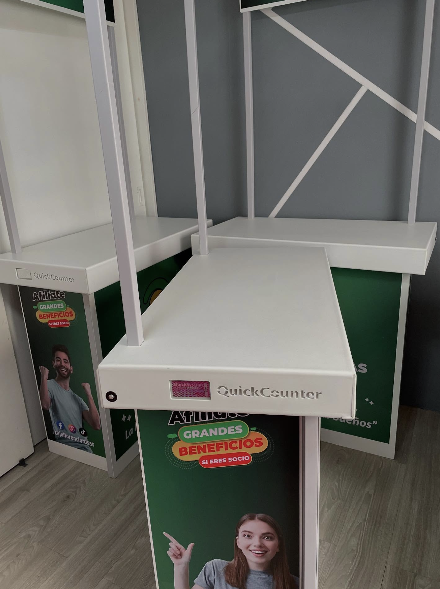 Stands y Exhibidores