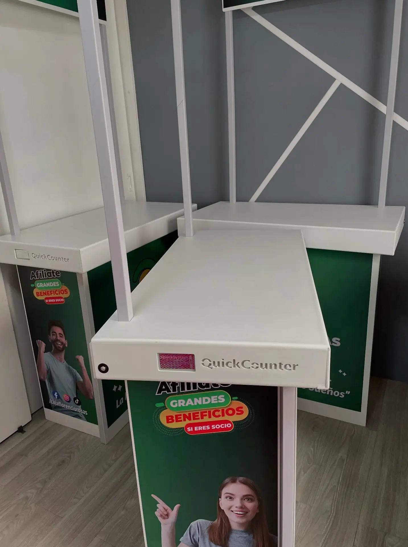 Stands y Exhibidores